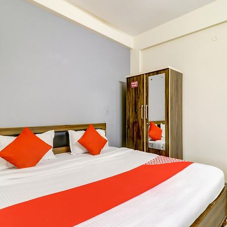 Hotel O The Crown Inn Nagpur Buitenkant foto