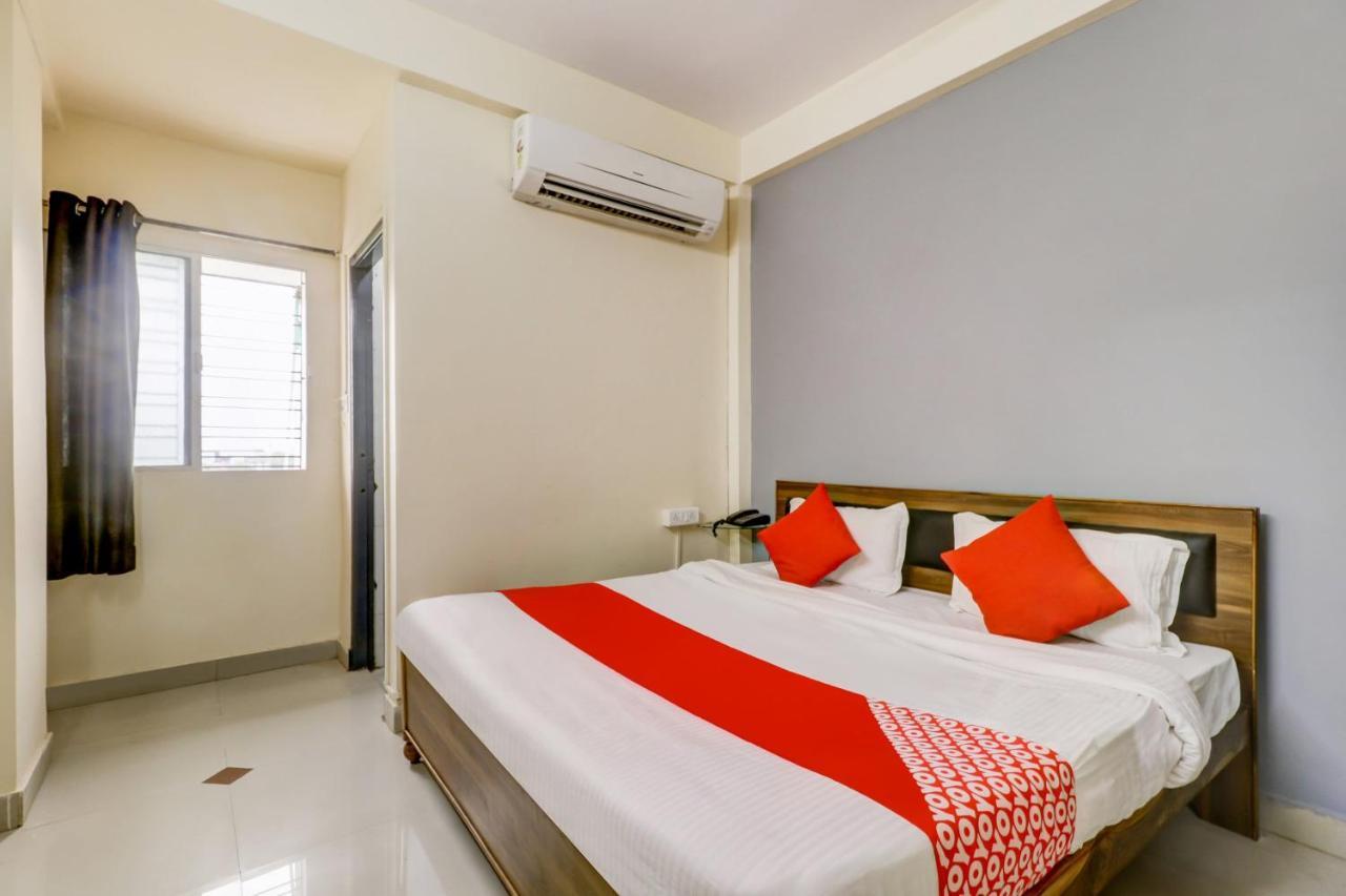 Hotel O The Crown Inn Nagpur Buitenkant foto